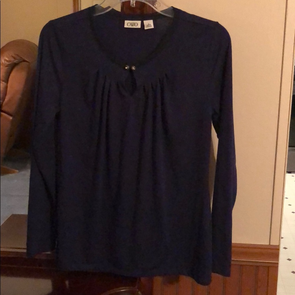 Navy blue long sleeve tee